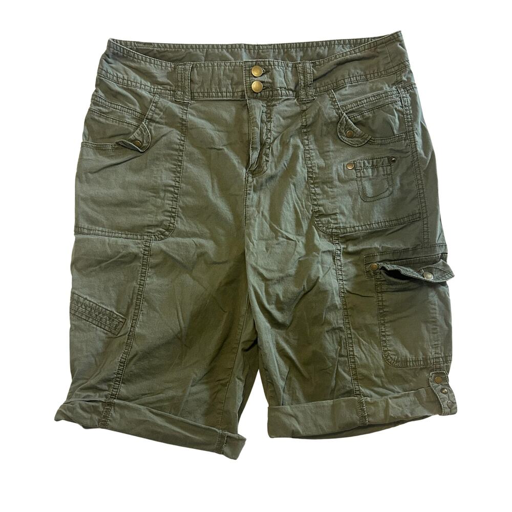 Style & Co Cargo Bermuda Shorts Women's 10 Army Green Utility Stretch Cotton